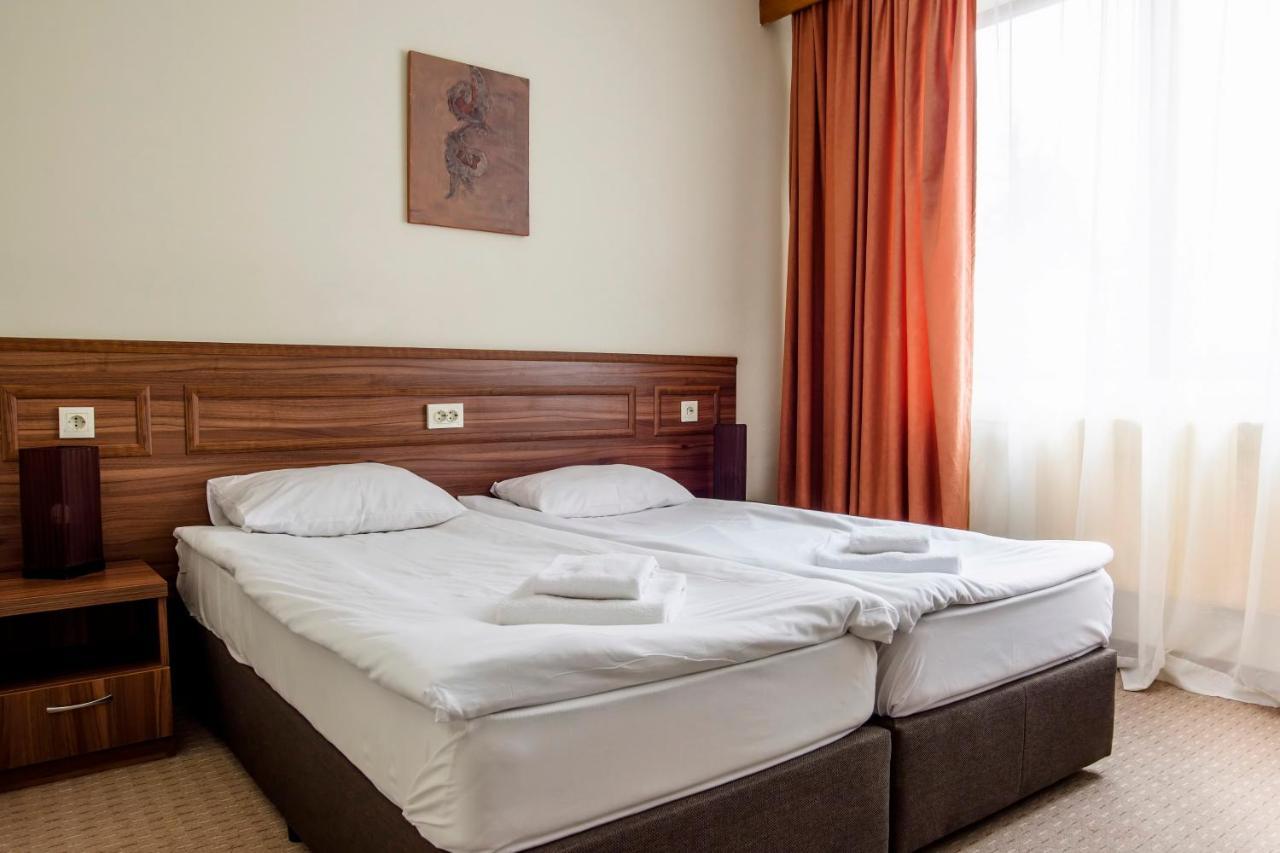 Elina Hotel Pamporovo Extérieur photo