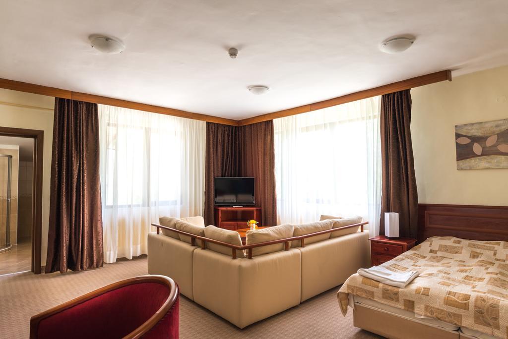 Elina Hotel Pamporovo Extérieur photo
